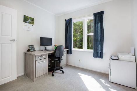 Photo of property in 21 Inlet View, Titahi Bay, Porirua, 5022