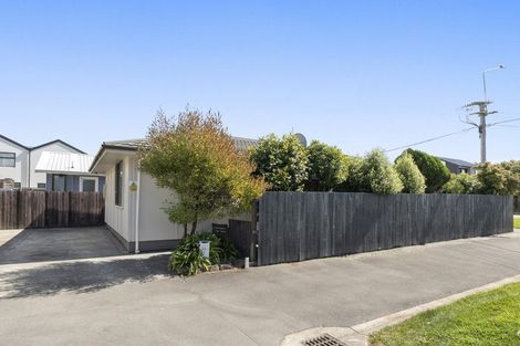 Photo of property in 1/42 Heywood Terrace, Richmond, Christchurch, 8013