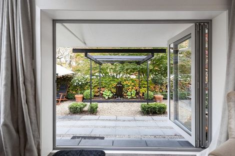 Photo of property in 78 Princes Street, Cambridge, 3434