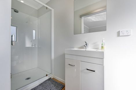 Photo of property in 13u2 Palmerston Street, Hamilton Central, Hamilton, 3204