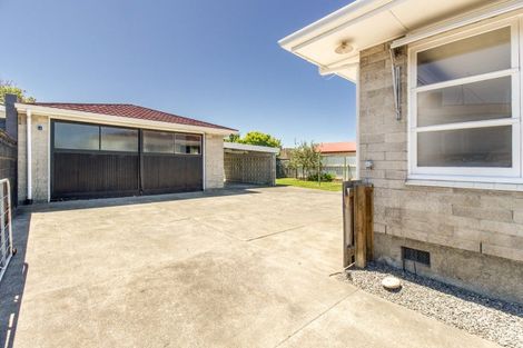Photo of property in 15 Wyatt Avenue, Onekawa, Napier, 4110