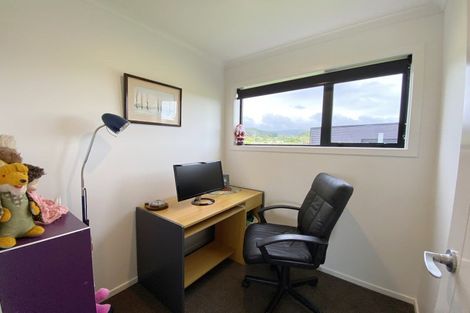 Photo of property in 152 Gladstone Road, Levin, 5571