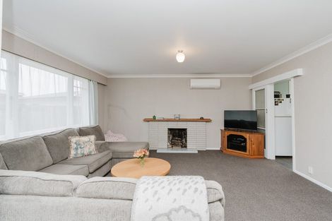 Photo of property in 7 Anthony Crescent, Bader, Hamilton, 3206