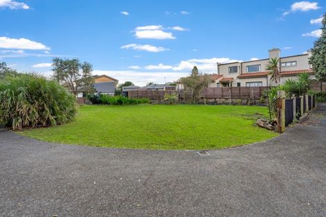 Photo of property in 881a Whangaparaoa Road, Manly, 0930
