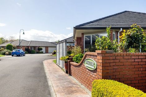 Photo of property in 5 Walter Court, Cambridge, 3434