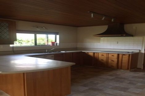 Photo of property in 42 Lakewood Avenue, Churton Park, Wellington, 6037