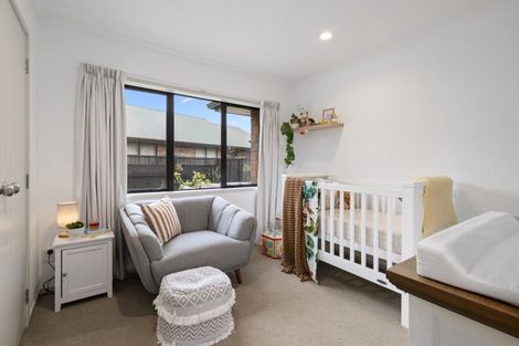 Photo of property in 15 Greig Place, Pukekohe, 2120