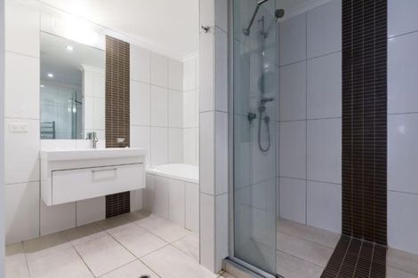 Photo of property in Bellagio Apartments, 3c/39 Taranaki Street, Te Aro, Wellington, 6011