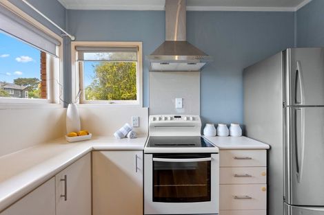 Photo of property in 1/4 Waterloo Road, Milford, Auckland, 0620