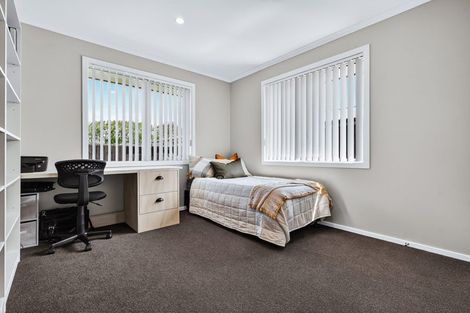 Photo of property in 22 Huka Heights Drive, Rangatira Park, Taupo, 3330