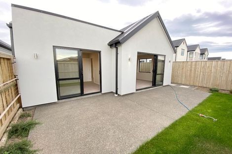 Photo of property in 89 Faringdon Boulevard, Rolleston, 7615