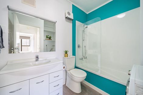 Photo of property in Hobson Court Flats, 64/70u Hobson Street, Thorndon, Wellington, 6011