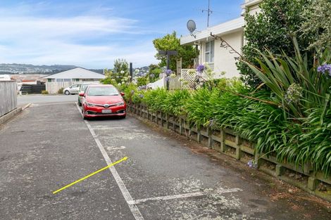 Photo of property in 3/21 Duchess Place, Maupuia, Wellington, 6022