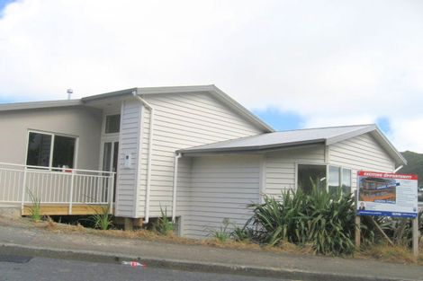 Photo of property in 42 Collier Avenue, Karori, Wellington, 6012