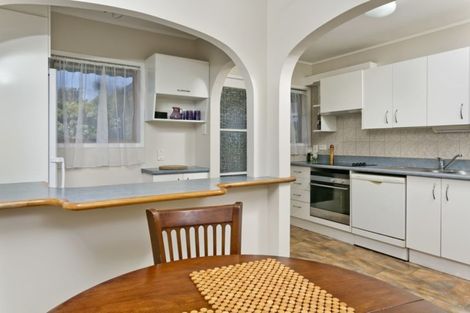 Photo of property in 2/52 Manuka Road, Glenfield, Auckland, 0629