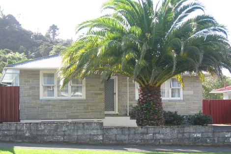 Photo of property in 76 Delaney Drive, Stokes Valley, Lower Hutt, 5019