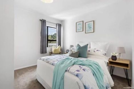 Photo of property in 21a Coroglen Avenue, Birkenhead, Auckland, 0626