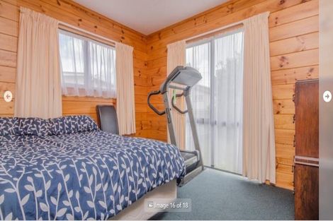 Photo of property in 42a Rimu Street, New Lynn, Auckland, 0600