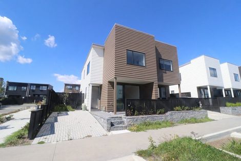 Photo of property in 34 Hobsonville Point Road, Hobsonville, Auckland, 0616