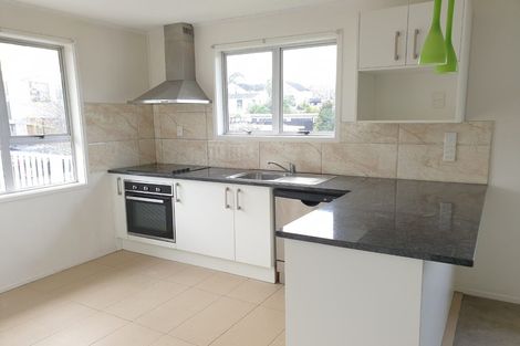 Photo of property in 1/12 Manuka Road, Glenfield, Auckland, 0629