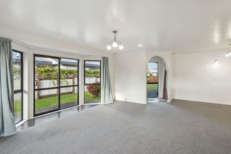 Photo of property in 47a Langdale Avenue, Paraparaumu, 5032