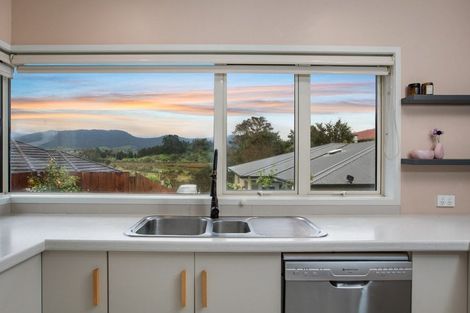 Photo of property in 14 Riverside Place, Katikati, 3129