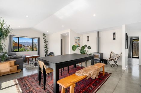 Photo of property in 5 Tahi Street, Albert Town, Wanaka, 9305