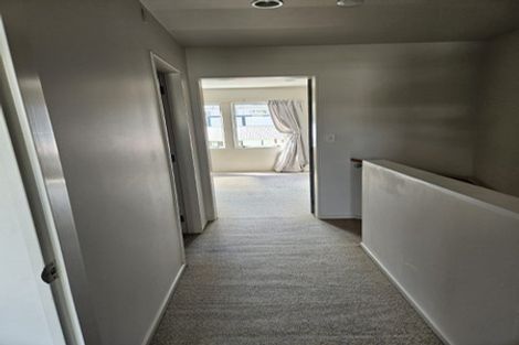 Photo of property in 152d Tasman Street, Mount Cook, Wellington, 6021