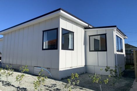 Photo of property in 10 Rosier Road, Glen Eden, Auckland, 0602