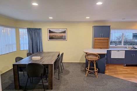 Photo of property in 148 Tukapa Street, Westown, New Plymouth, 4310
