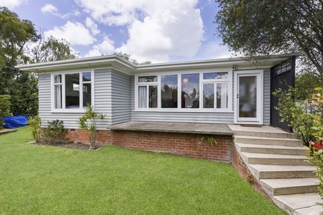 Photo of property in 41 Brandon Road, Glen Eden, Auckland, 0602