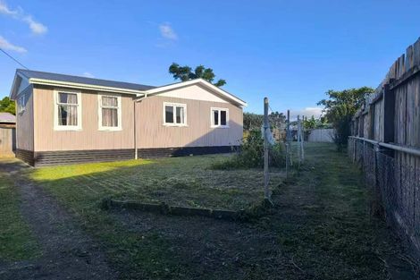 Photo of property in 147 Bruce Mclaren Road, Henderson, Auckland, 0612