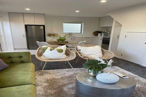 Photo of property in 8/137 Tirimoana Road, Te Atatu South, Auckland, 0602