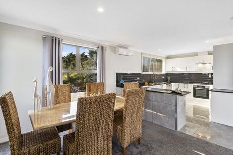 Photo of property in 276 Peka Peka Road, Peka Peka, Waikanae, 5391