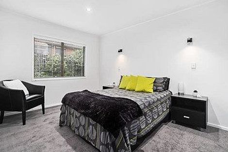 Photo of property in 303a/2 Great North Road, Henderson, Auckland, 0612