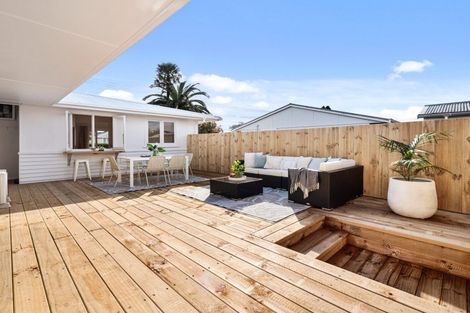 Photo of property in 53a Queen Road, Bellevue, Tauranga, 3110