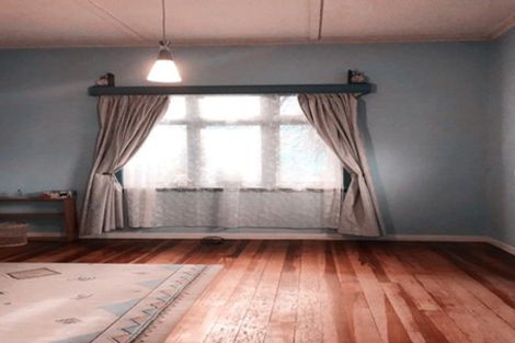 Photo of property in 16 Rimu Street, New Lynn, Auckland, 0600