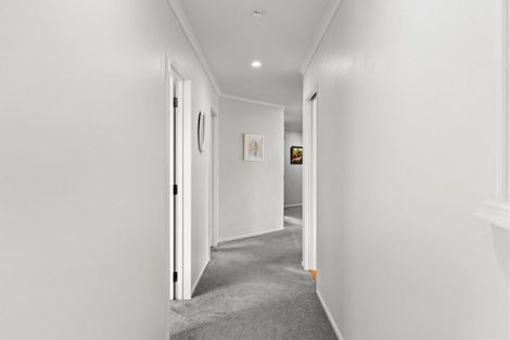 Photo of property in 9 Clearview Drive, Milson, Palmerston North, 4414