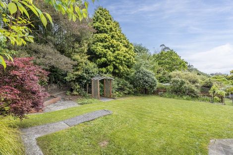 Photo of property in 52 Chester Road, Tawa, Wellington, 5028
