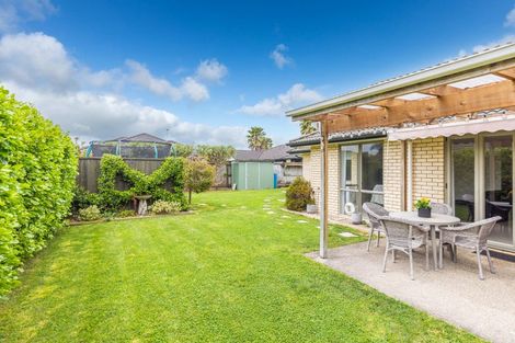 Photo of property in 13 Winchester Place, Rototuna North, Hamilton, 3210