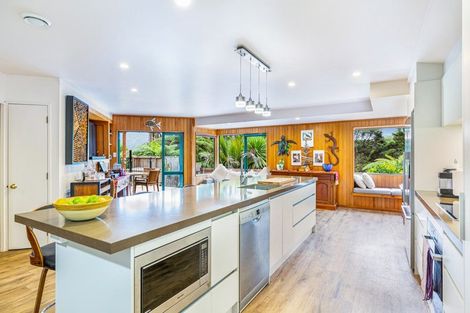 Photo of property in 1075 Huia Road, Huia, Auckland, 0604