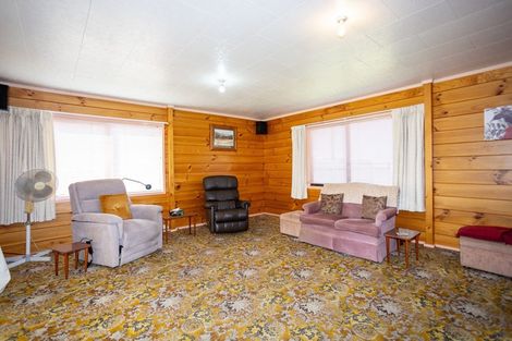 Photo of property in 49 Manuka Street, Castlecliff, Whanganui, 4501