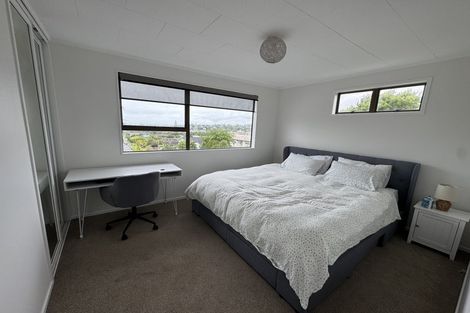 Photo of property in 36 Albatross Road, Red Beach, 0932