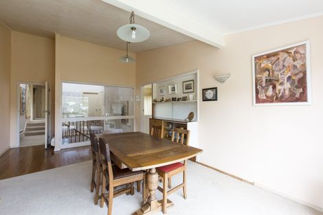 Photo of property in 103 Churchill Drive, Crofton Downs, Wellington, 6035
