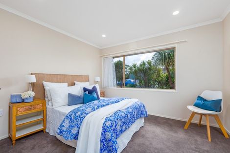 Photo of property in 3 Serrita Avenue, Sunnyhills, Auckland, 2010