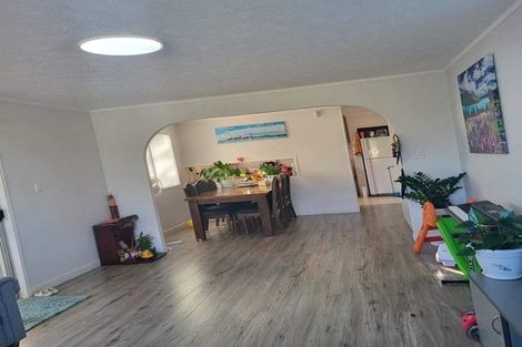 Photo of property in 5 Lismore Place, Papatoetoe, Auckland, 2025