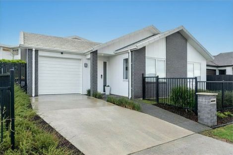 Photo of property in 13 Temepara Drive, Temple View, Hamilton, 3218