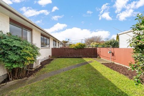 Photo of property in 48f2- Kowhai Avenue, Ebdentown, Upper Hutt, 5018