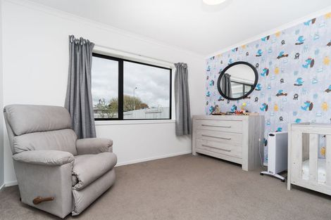 Photo of property in 6 Wescombe Grove, Feilding, 4702