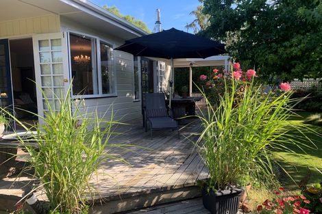 Photo of property in 30 Dundas Street, Porangahau, 4293